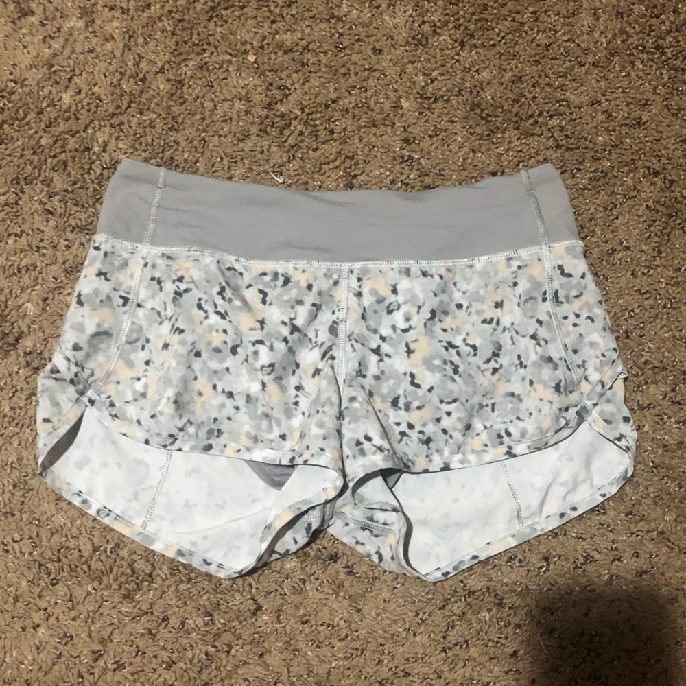Lululemon size 4 shorts